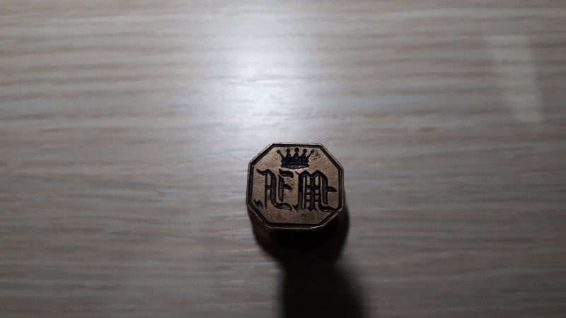 IMG-0b7f3c1bc6d7f3ec918c47eb03703b57-V.jpg