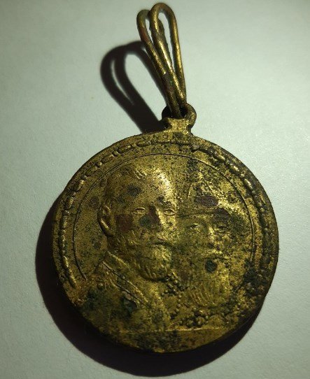 medal2.jpg