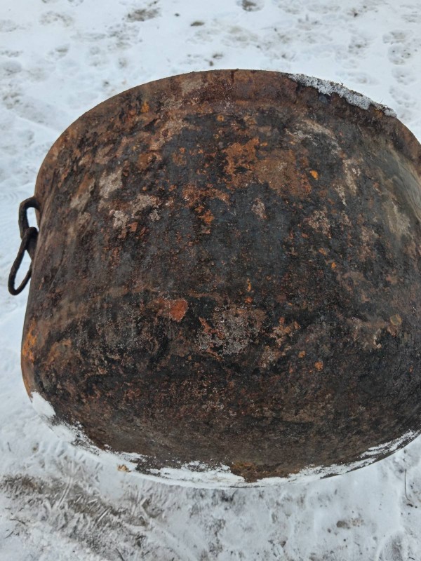 КАЗАН С РОДОВЫМ ЗНАКОМ МАЛЬЦОВ (3).jpg