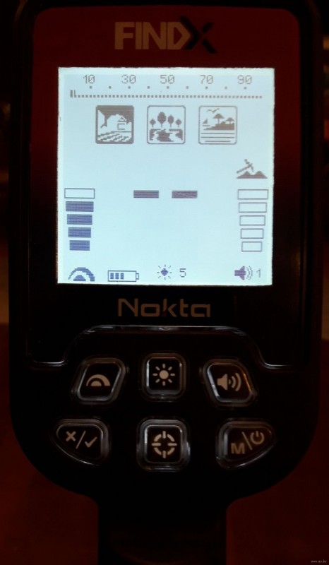 5038480366_3.jpg