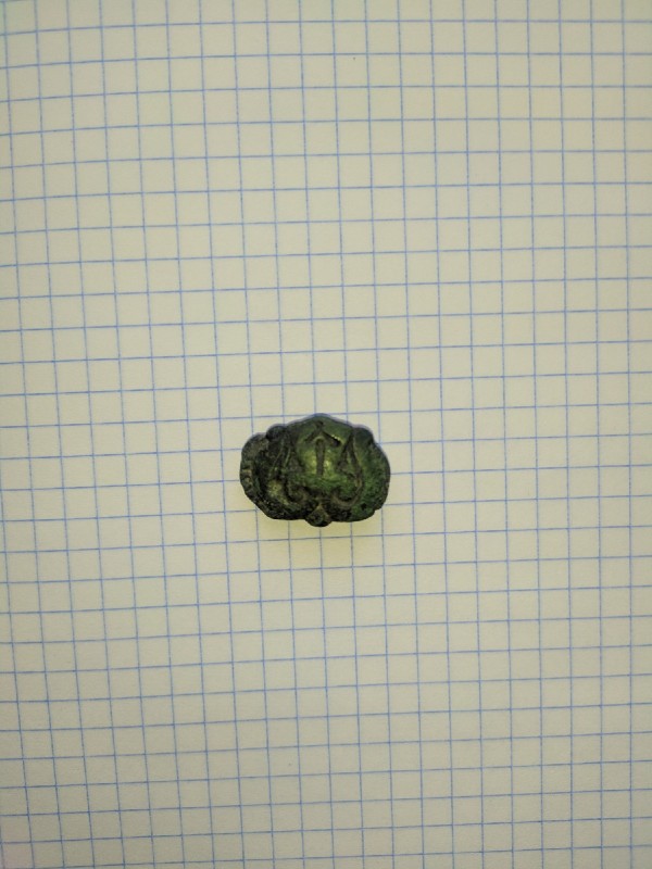 m1uRxvd1byo.jpg
