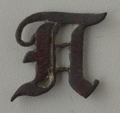 5026866929_1.jpg