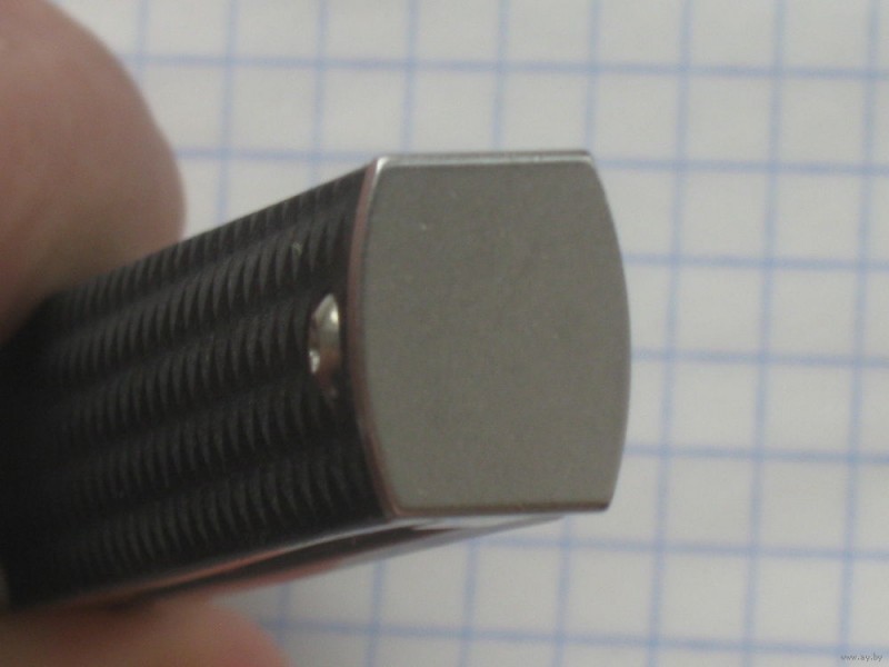 5027682074_10.jpg